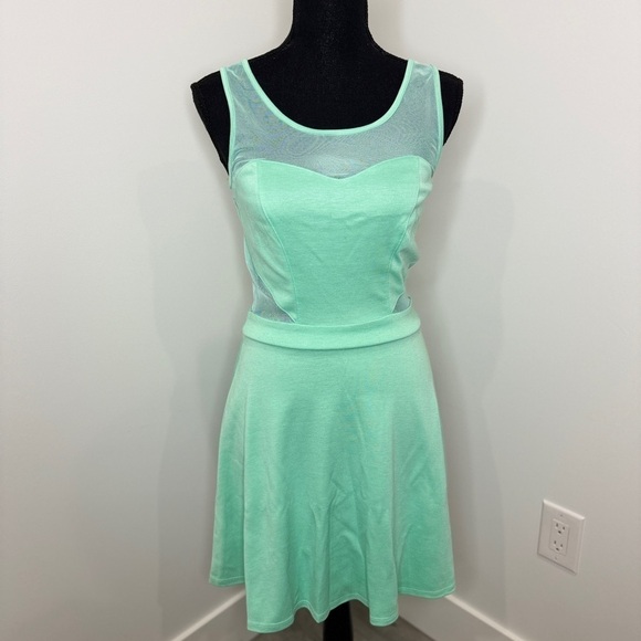 Pacsun Light Blue/Green Mesh Back & Sides Skater Dress (M) - Picture 2 of 10